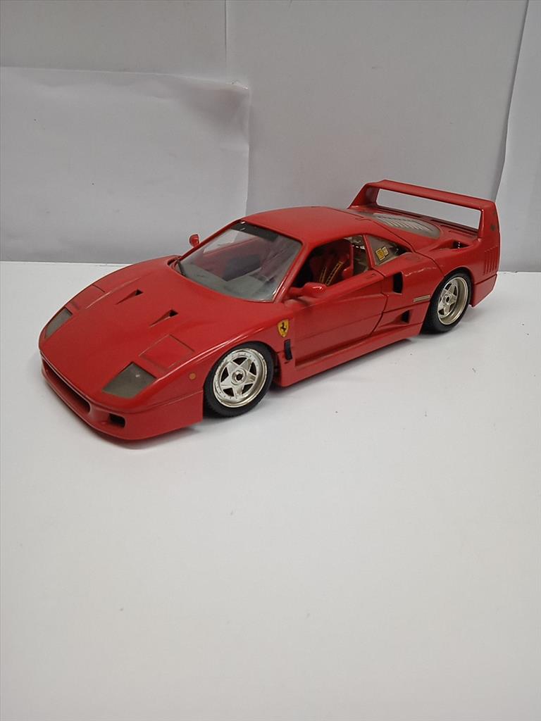 MODELLINO BURAGO | FERRARI F40 | 1987 | 1/18 