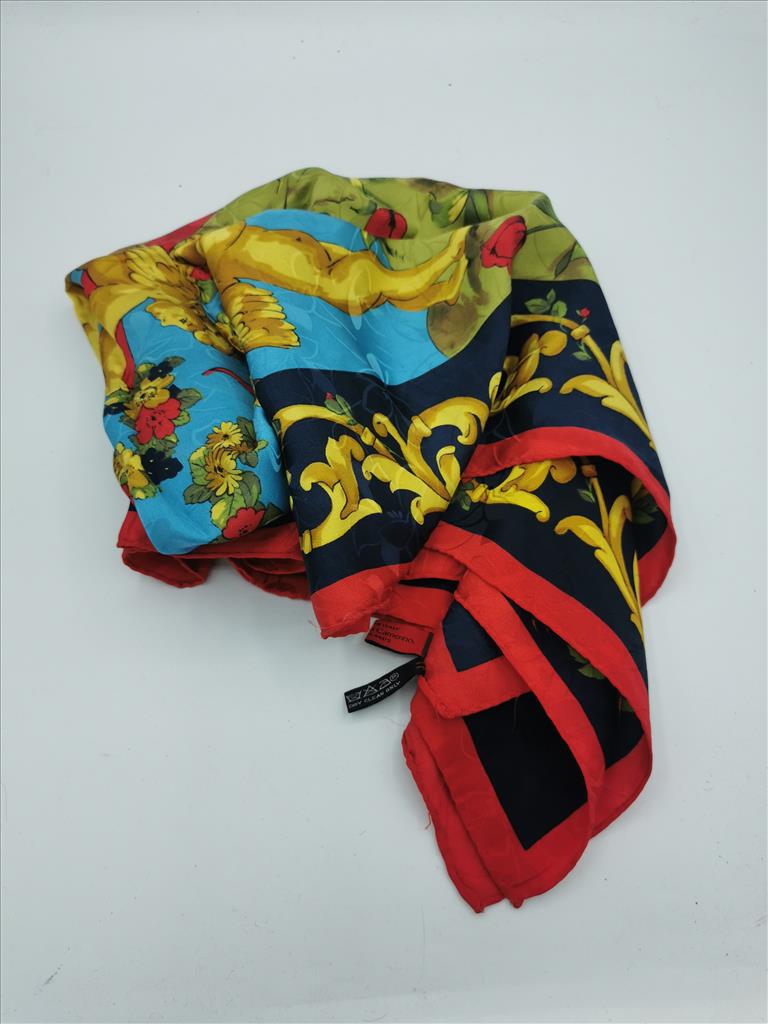 FOULARD  ROBERTA  DI  CAMERINO  FANTASIA  ANGELI 