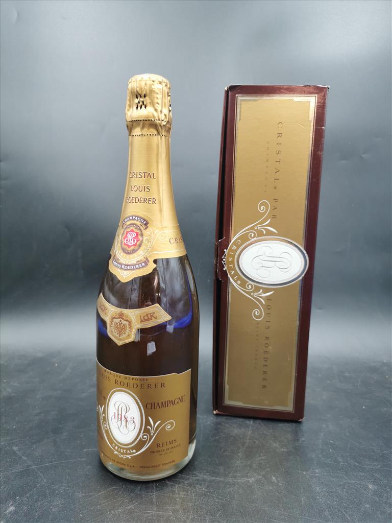 Bottiglia Da Collezione Cristal Louis Roederer 1983 Con Scatola