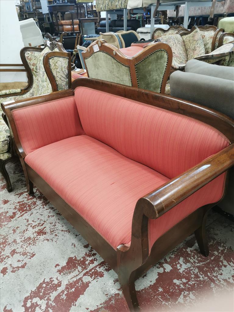 Divanetto Rosso